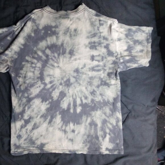 Vintage Y2K Kiss Reverse Dye T-Shirt - Picture 8 of 8